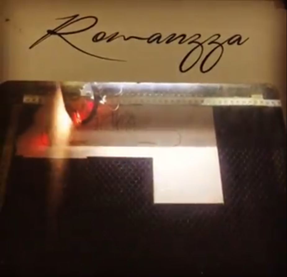 Taller de Romanzza con máquina de corte láser
