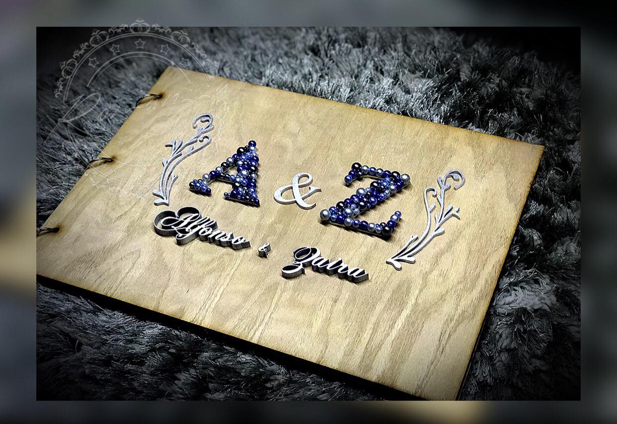 Álbum de firmas con iniciales A y Z para boda - Romanzza Monterrey