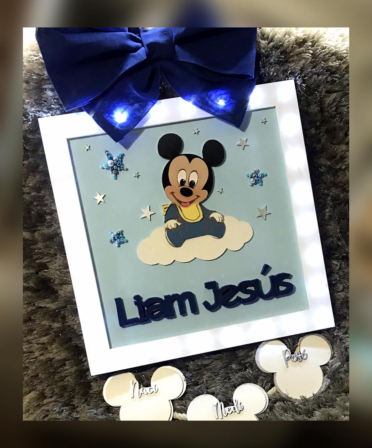 Colgante tipo marco Mickey Nubes para niño